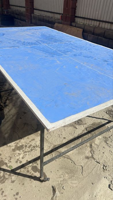 Тенисный столик