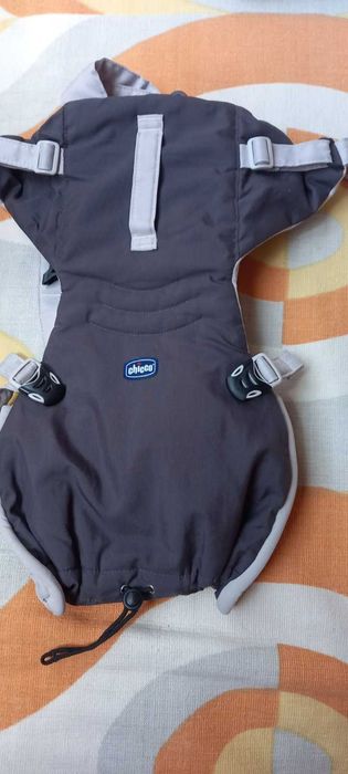Бебешко Кенгуру Chicco
