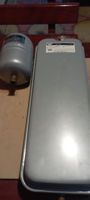 Vând piese centrala divaatop f32