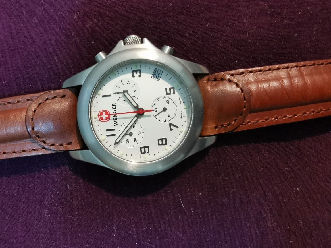 Часовник Wenger original