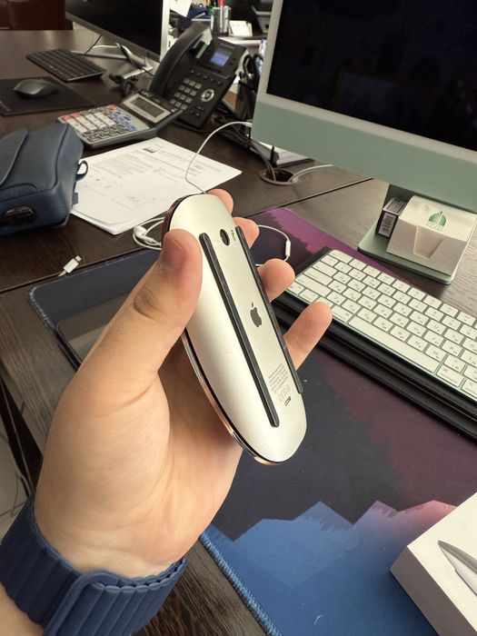 Magic Mouse ( Apple Original )