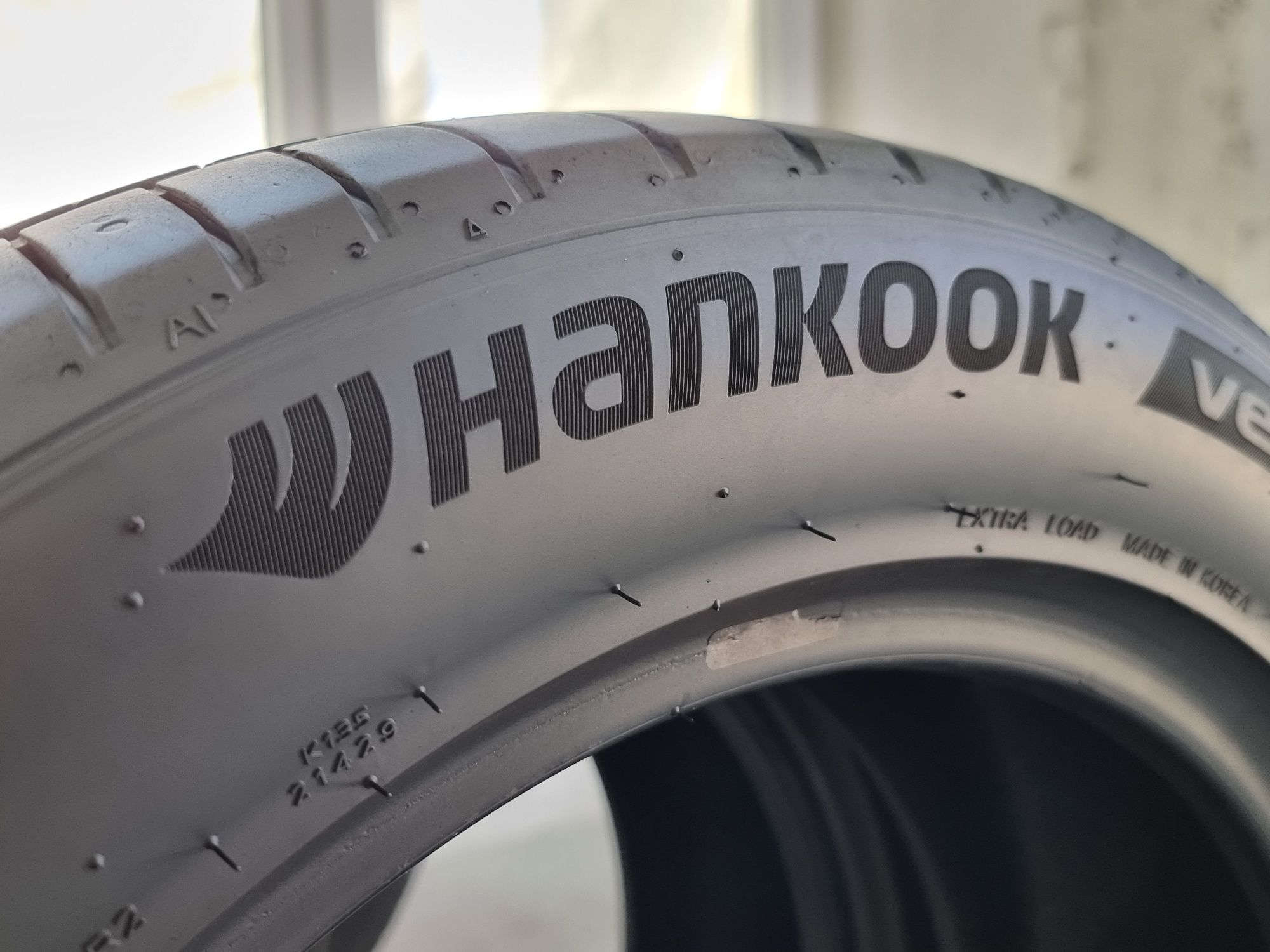 "DOT 22" 205/55/17 Hankook 4Броя: 370лв 6.5мм
