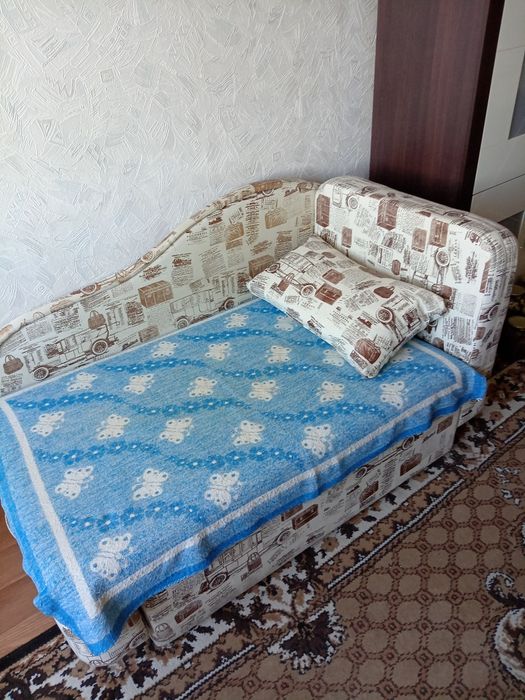 Детский диванчик