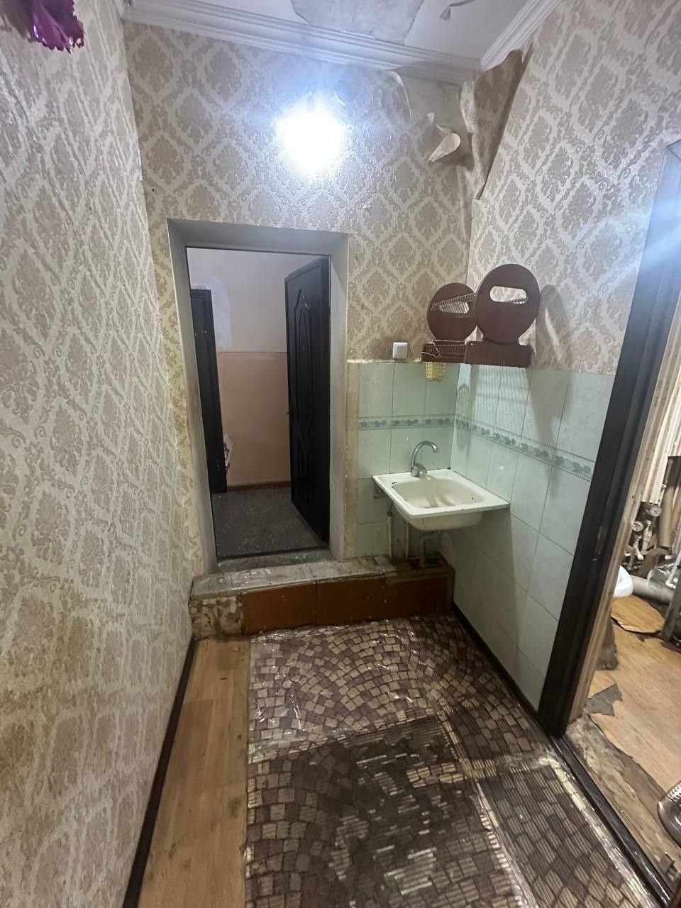 Продаю 1 комнатную квартиру Янгихаёт Спутник 4, ключи в нотариусе