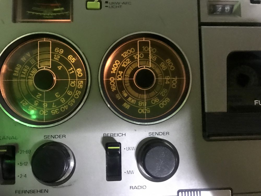 Radio Casetofon TV de colectie