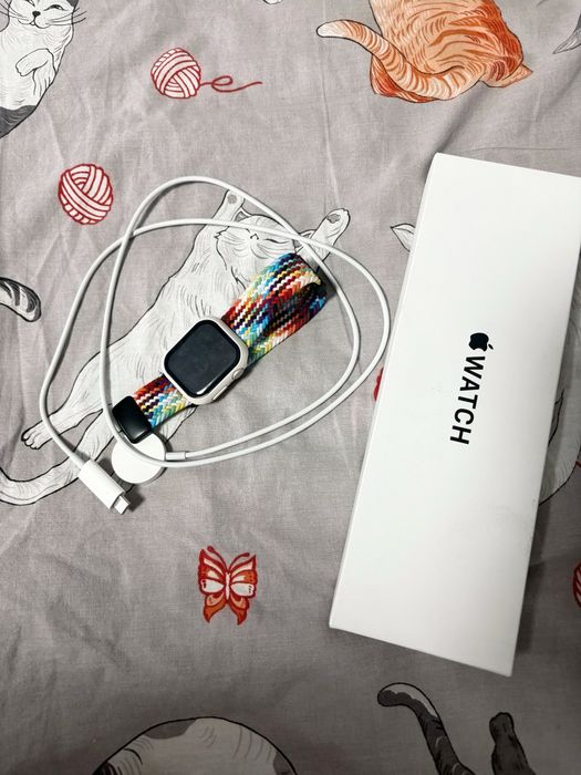 Apple Watch SE (2-го поколения)