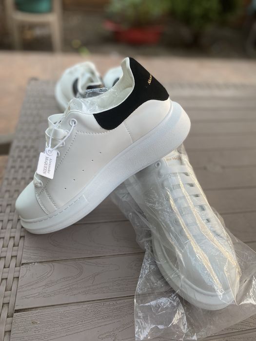 Adidasi barbati Alexander McQueen