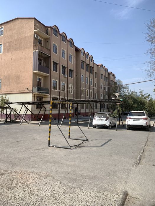 Sirochni sotamiz kirgildi stadiyon yoni
