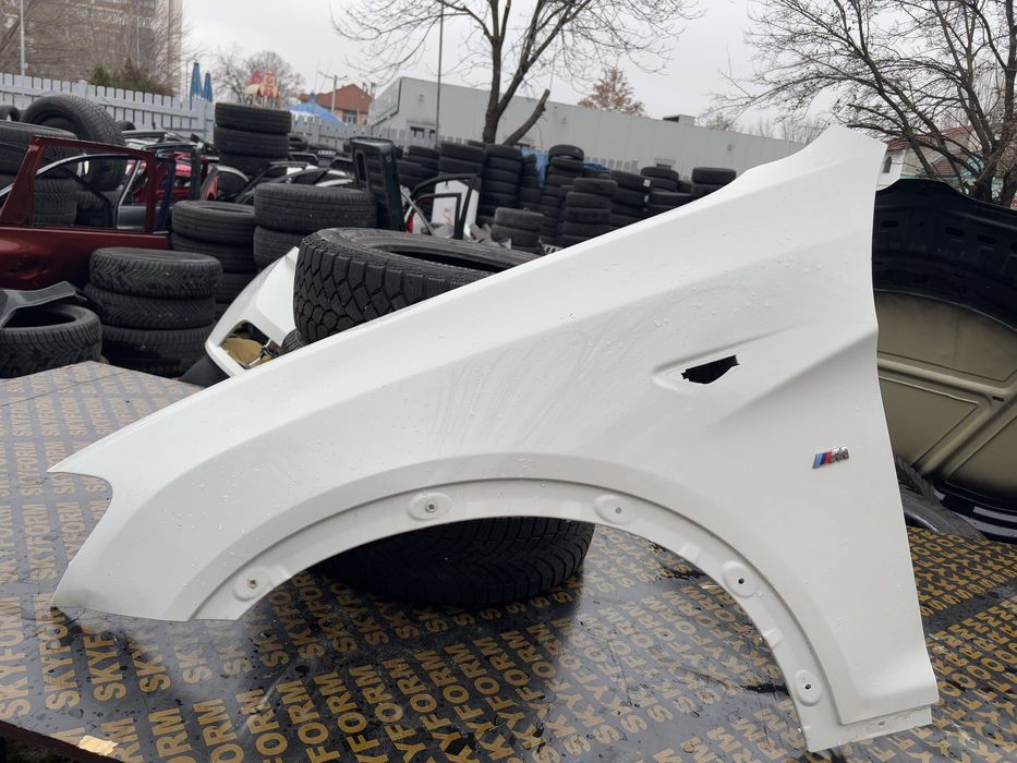 Калник БМВ Ф25 Ф26/BMW F25 X3 F26 X4