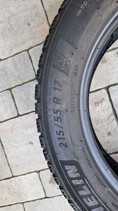 Anvelope iarna 215 55 R 17 Michelin