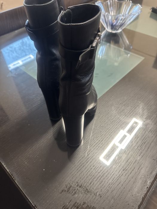 Daris боти черни с ток