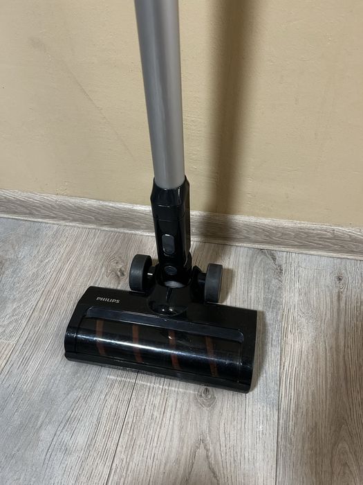 Philips 3000 series вертикална прахосмукачка