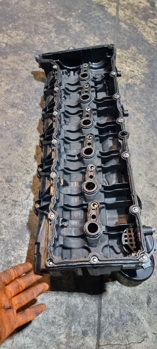 Capac culbutori supape bmw n57 3.0 diesel