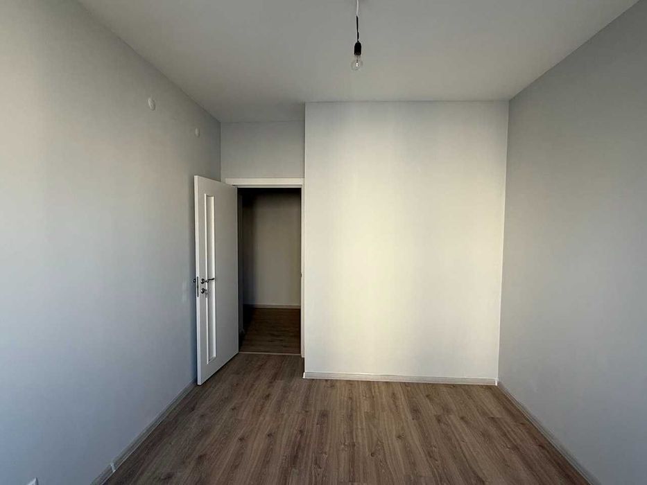 Choshtepa 3/7/7 Sergeli  3xonali  72m² novostroyka 1-metroga 600metr