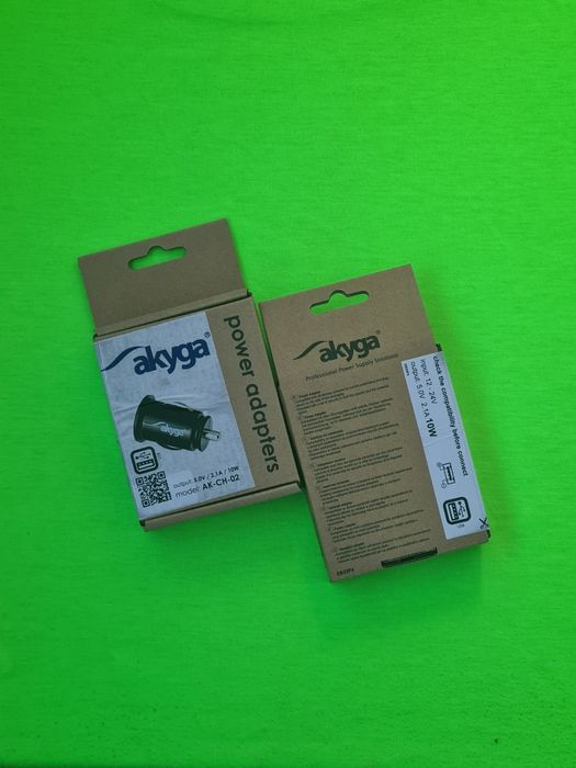 Încărcător Auto  10W   Noi   Sigilate