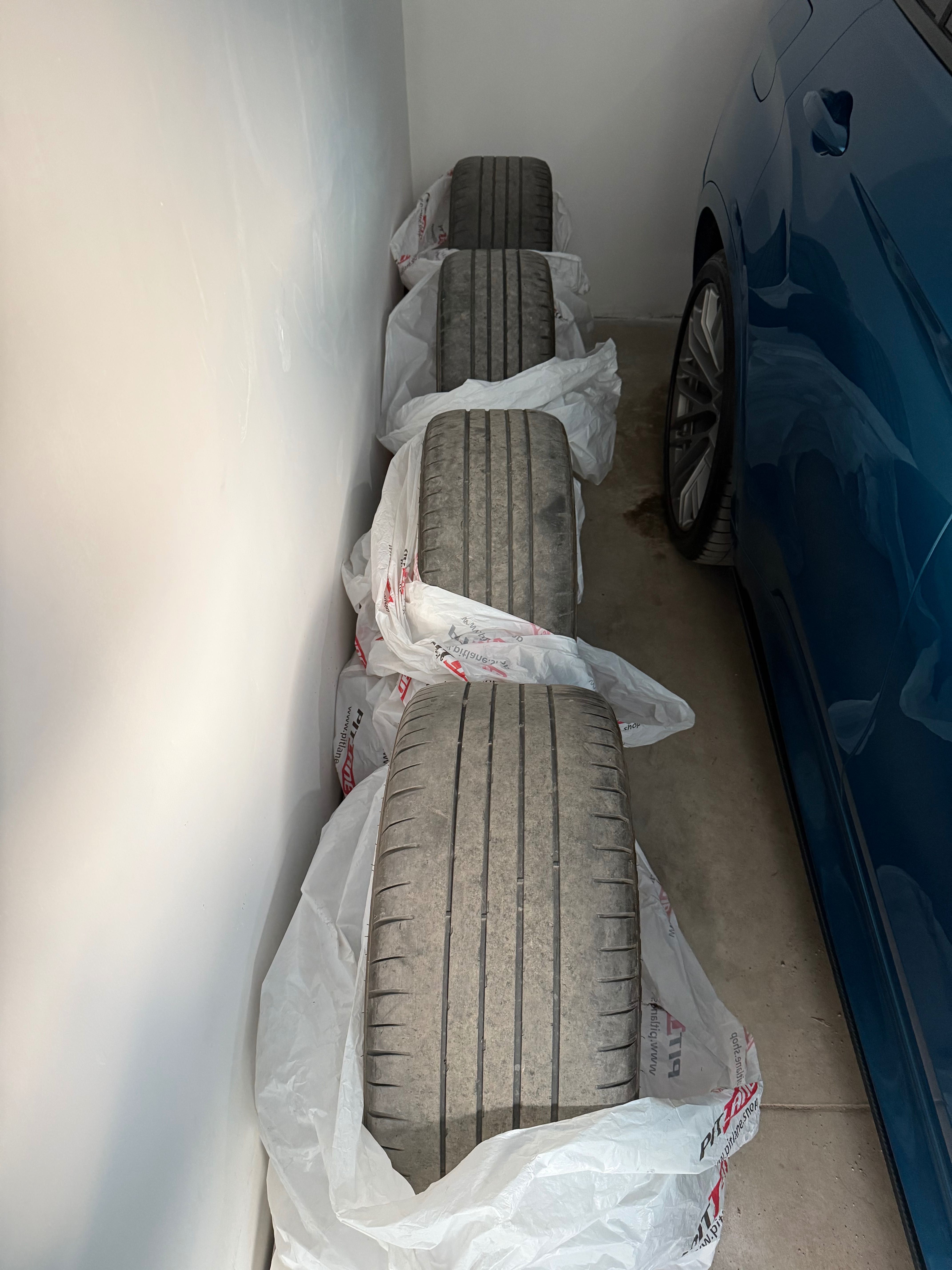 Good Year Eagle F1 Asymetric 3 спорт пакет гуми 245/40/20 275/35/20