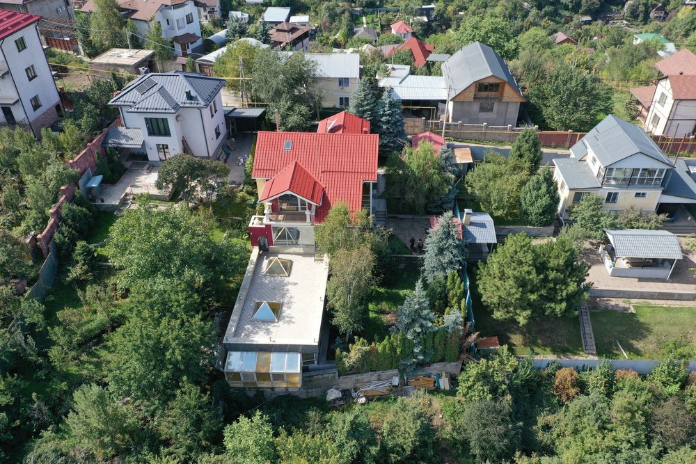 Продам дом в каменском плато на 516м2