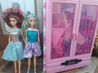 Dulap Barbie cu haine și accesorii + 2 papusi