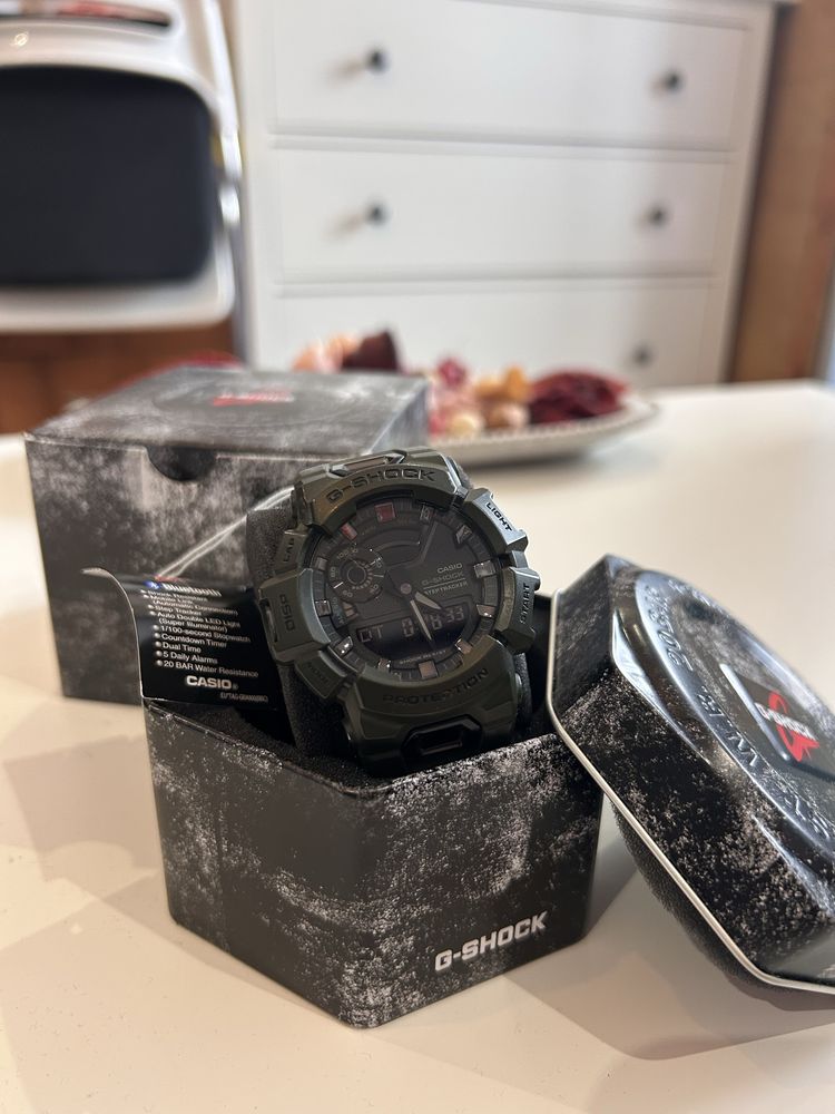Casio G-SHOCK G-Squad Bluetooth GBA-900UU-3a