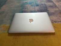 laptop macbook air 2015 -480 lei