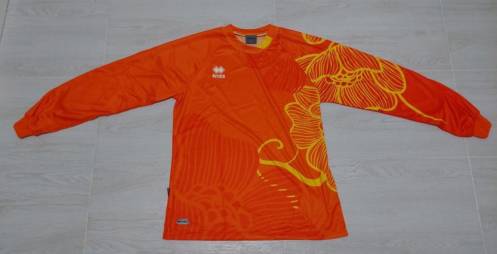 Bluză sport Erreà rosie cu mânecă lungă – Mărimea L