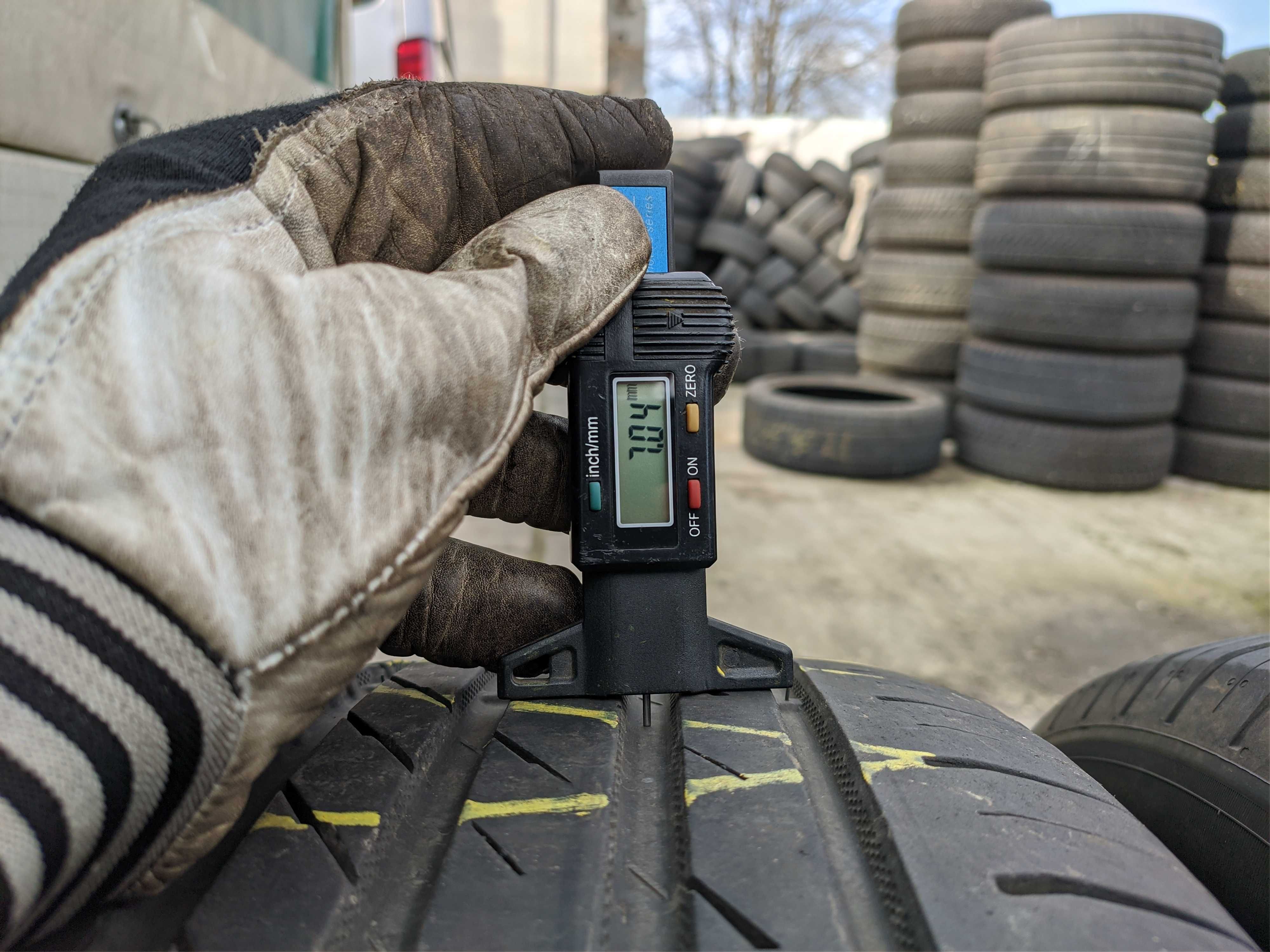 2бр Летни гуми 235 55 17 - Nokian - DOT 2023