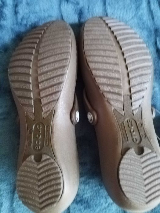 Balerini Crocs, pentru copii. Marimea W4 EUR 33/34. 22 cm interior.Noi