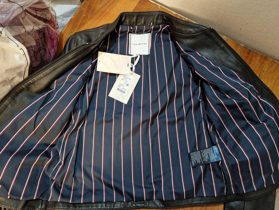 Geaca dama de piele Tommy Hilfiger, marimea 4 (xs-s), originala!
