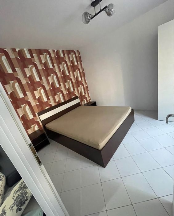 Inchiriez apartament 3 camere