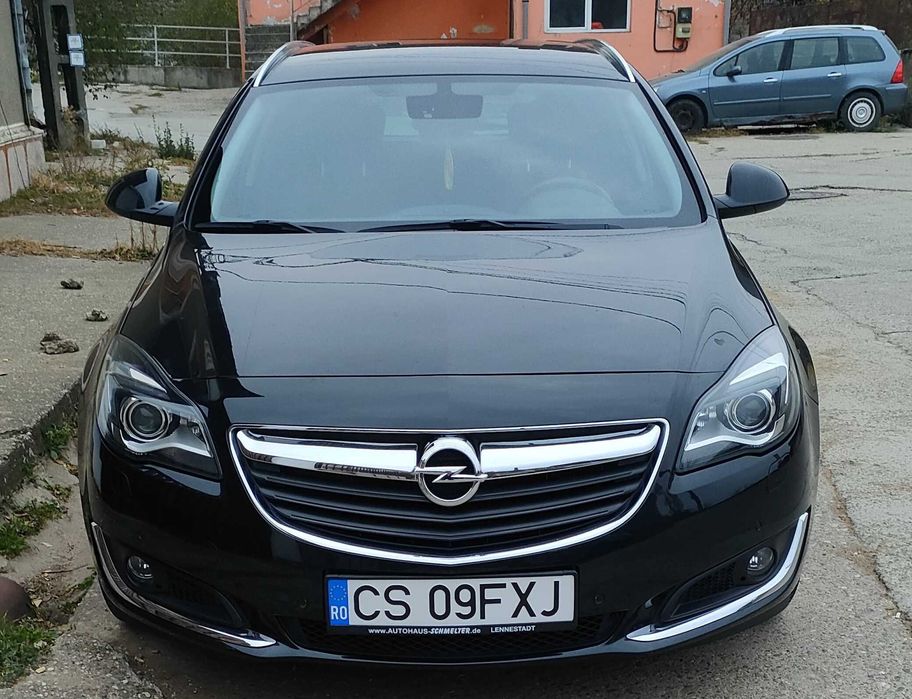 Opel Insignia
A Sports Tourer Innovation 1.6 CDTI 136 PS Ecoflex
