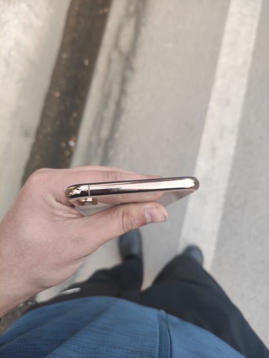 Iphone XS MaX sotiladi