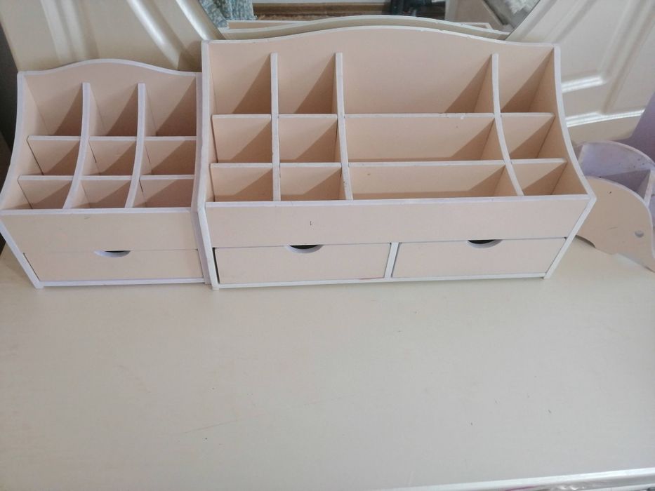 Комод для косметики