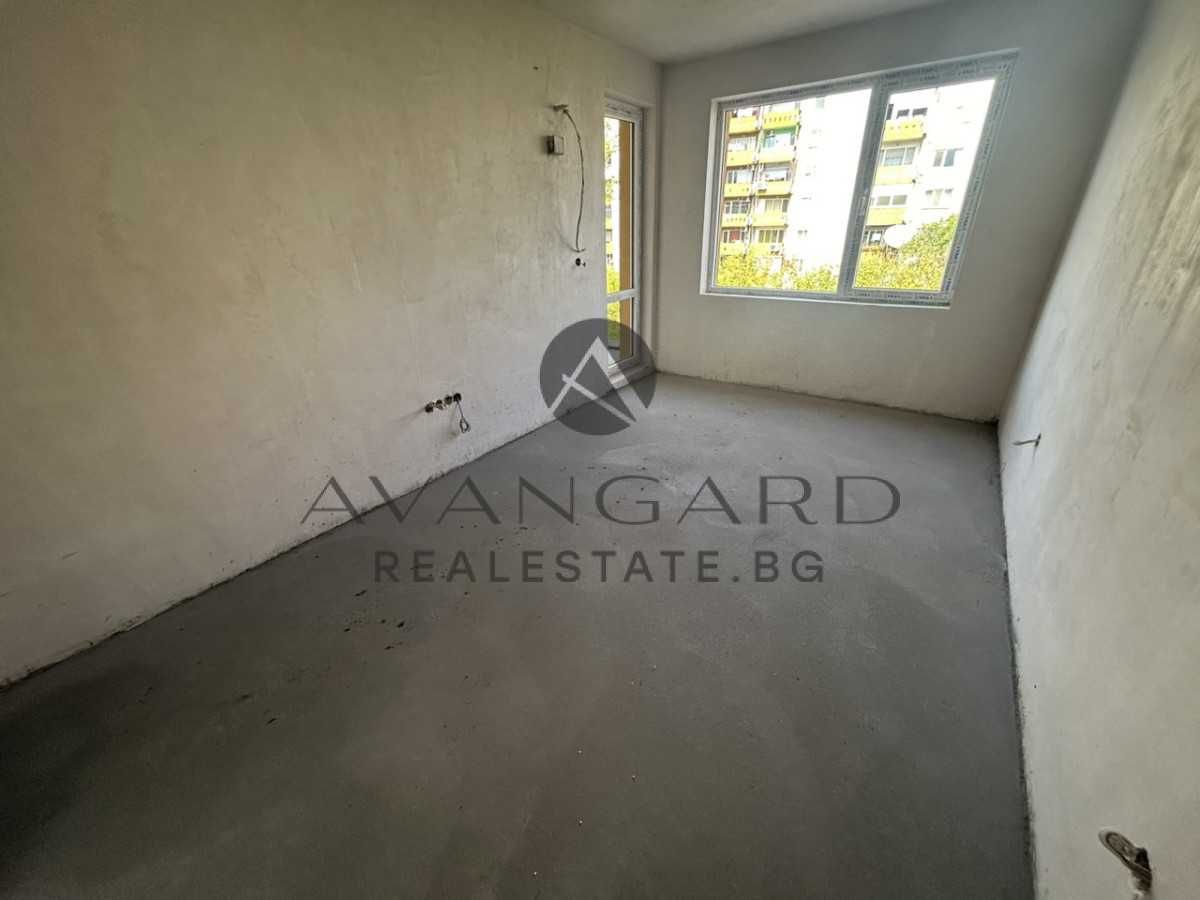 Продава се Двустаен апартамент в Пловдив, Южен - 65 кв.м за 1157 €/кв.м - Снимка #3
