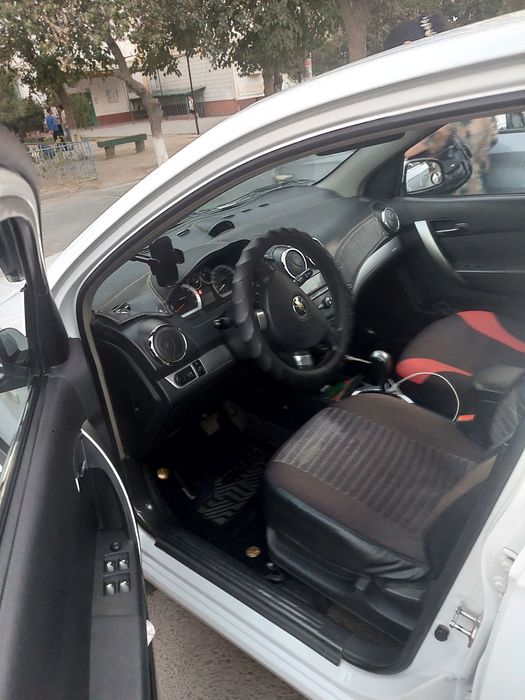 Прадаю Нехся 3  пазится-2 автомат