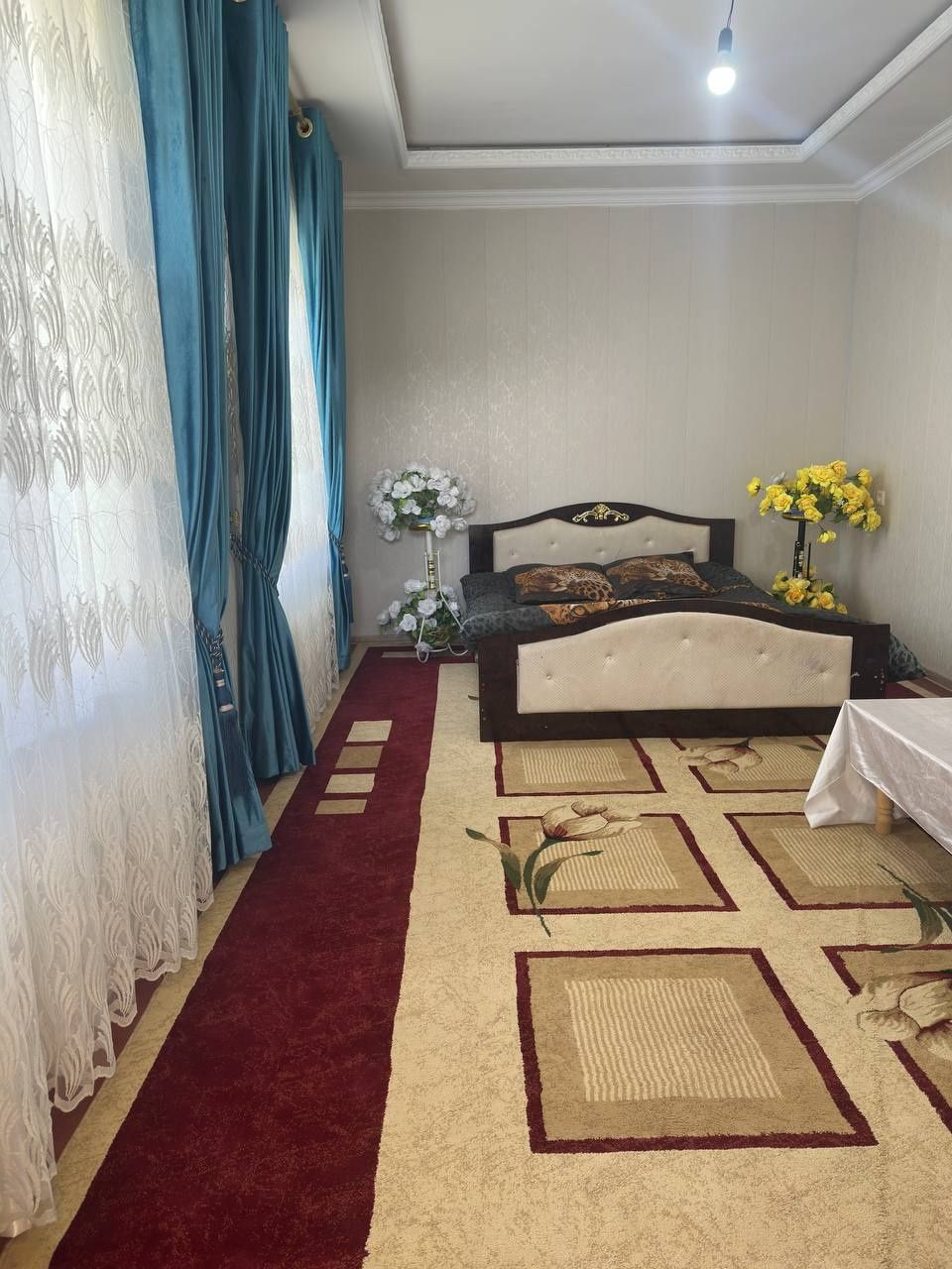 Oqtoshda oilaviy dacha