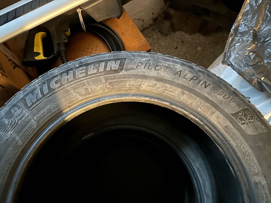 Зимни гуми Michelin Pilot Alpin 5 SUV