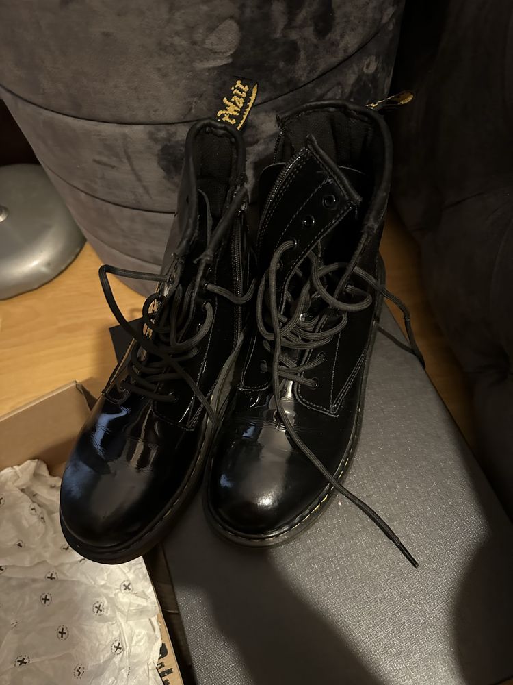 Ghete Dr.Martens