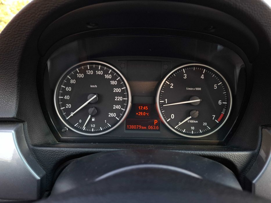 BMW 318i e90 LCI Automat