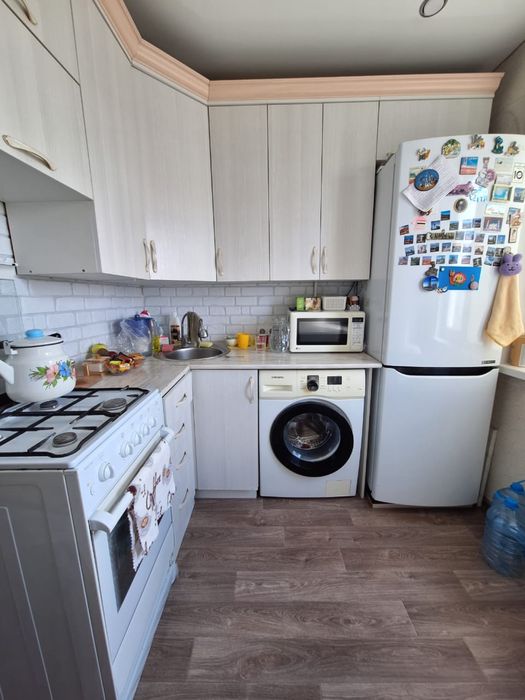 Продам 2 х комнатную