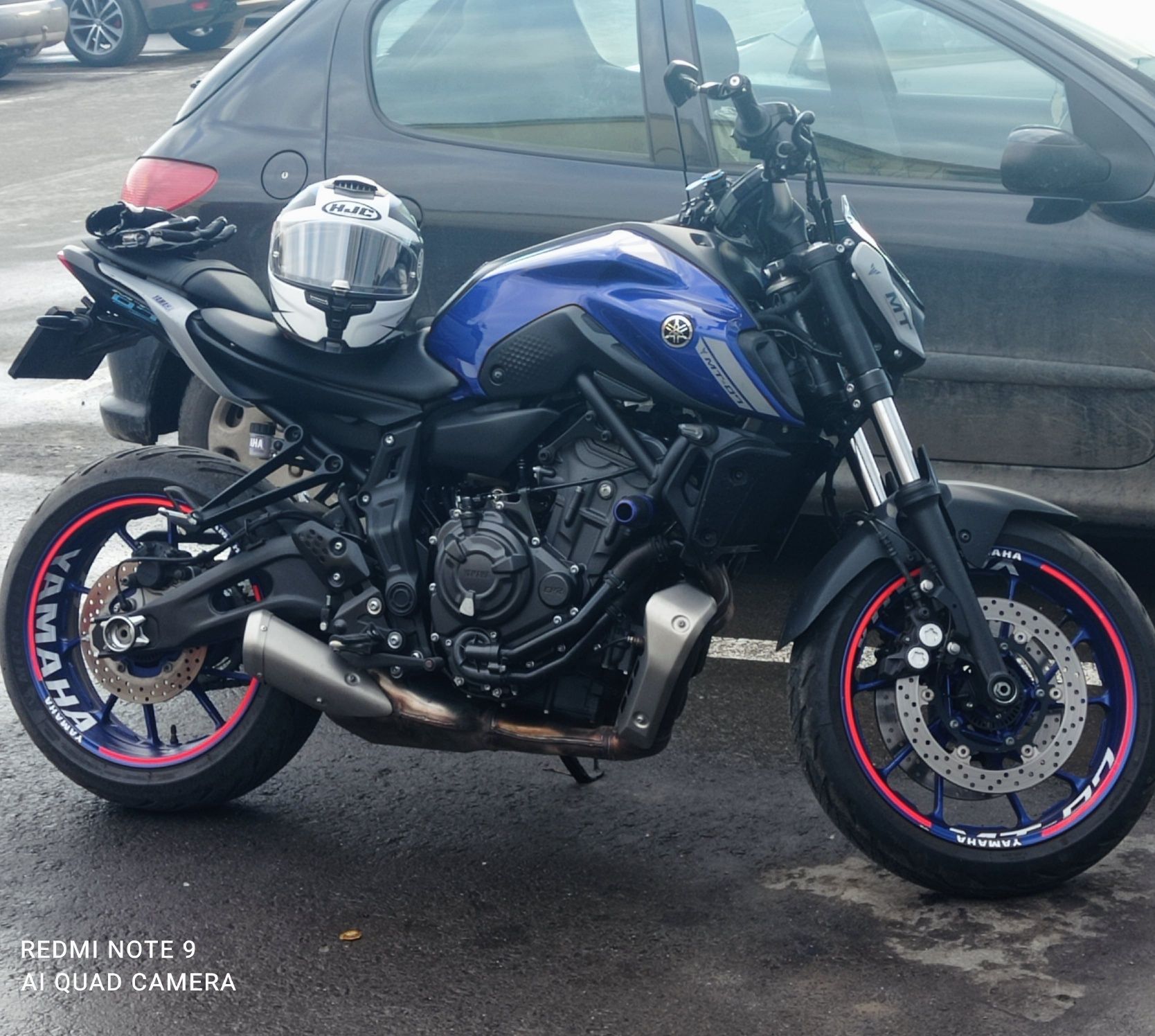 Yamaha mt07. Moto