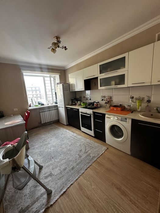 Нужна 1 студентка на подселение 1 комн квартиру