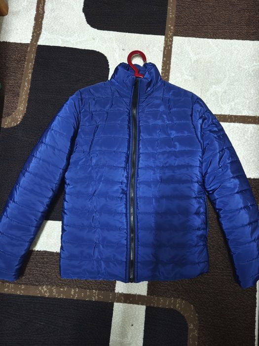 Продам подростковые куртки