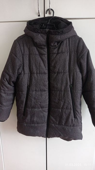 Продам куртку осень зима