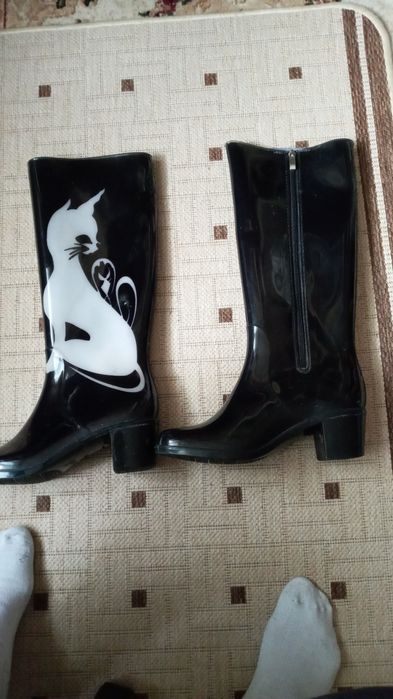 Продам сапоги гелевые