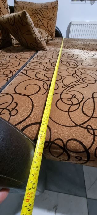 Разтегателен ъглов диван