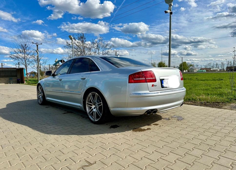 Audi  S8  Tva Deductibil