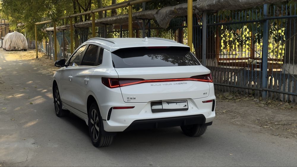 Byd e2 Luxury Ideal