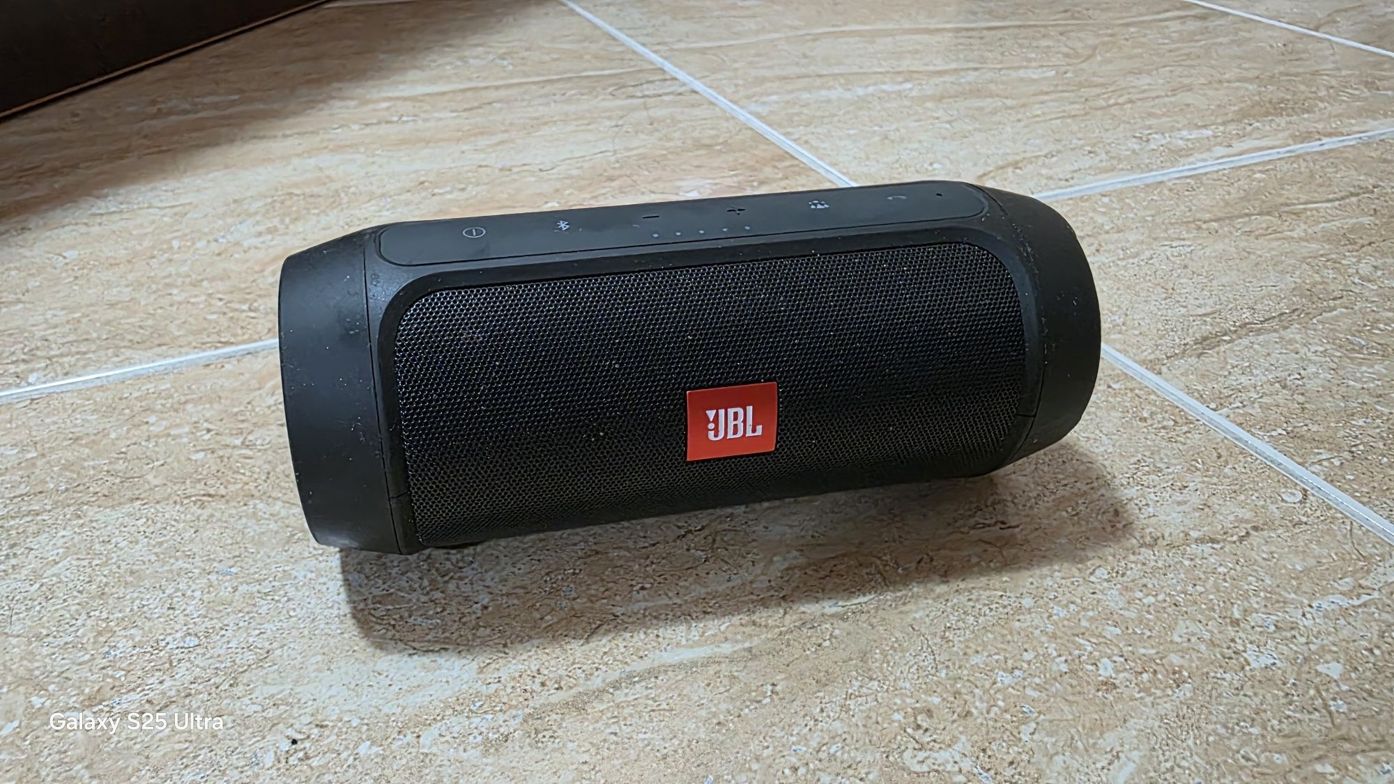 Jbl  charge+ swees 159 лв