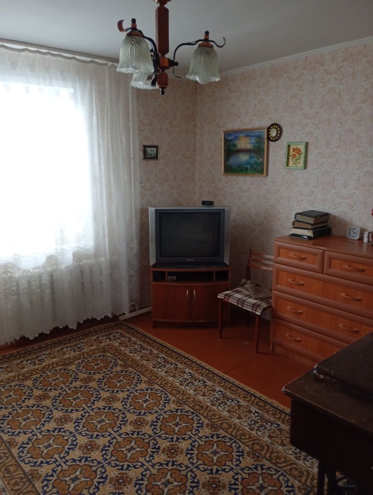 Продам 1 ком.квартиру.