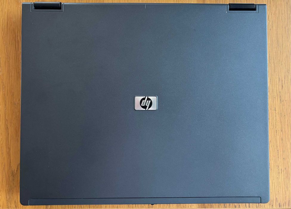 Лаптоп HP compaq nc6220